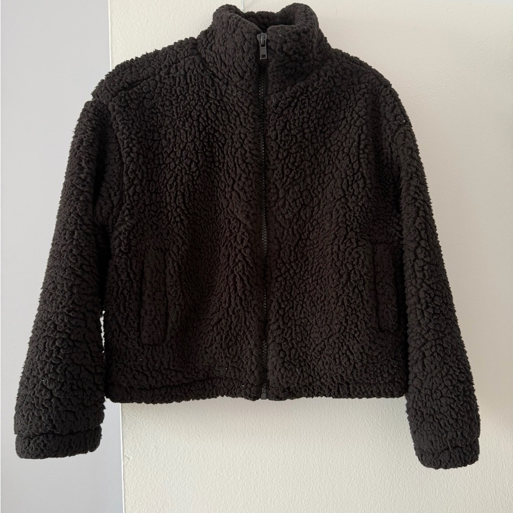 Cozy Black Sherpa Zip-Up Puffer Jacket